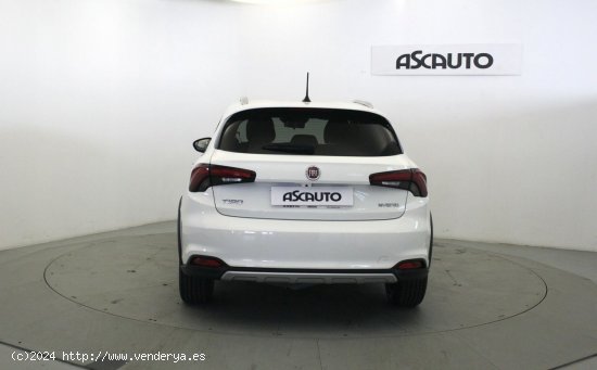 Fiat Tipo 1.6 MULTIJET RED 130 5P - Móstoles