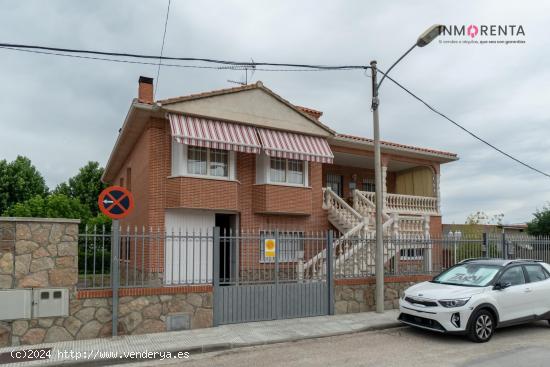 Inmorenta ofrece magnífico chalet independiente en Villamanta - MADRID