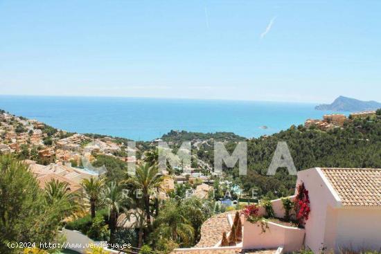 Villa de Lujo con vista al mar en Altea Hills - ALICANTE