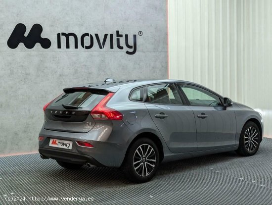 Volvo V40 2.0 D2 BLACK EDITION 120CV - Lugo