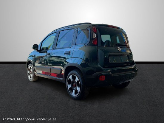 Fiat Panda Cross 1.0 Hybrid 51KW (70 CV) - Sevilla