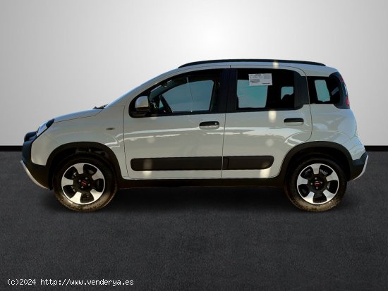 Fiat Panda Cross 1.0 Hybrid 51kW (70cv) - Sevilla