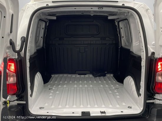 Opel Combo E Cargo L 800 Kg 50 kWh 100 kW - Sevilla