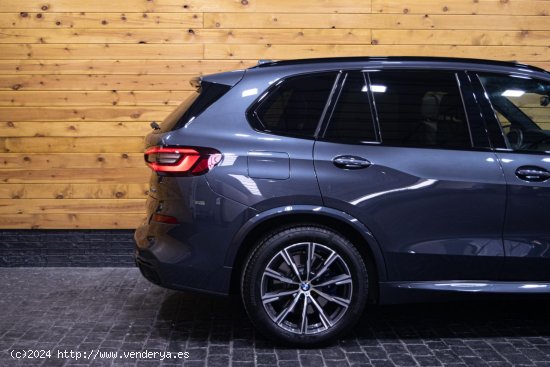 BMW X5 xDrive40i - Madrid