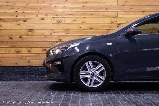 Kia Ceed 1.0 T-GDi 88kW (120CV) Drive - Madrid