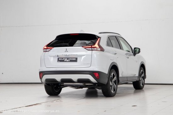 Mitsubishi Eclipse Cross 2.4 PHEV Kaiteki Auto 4WD - Santander