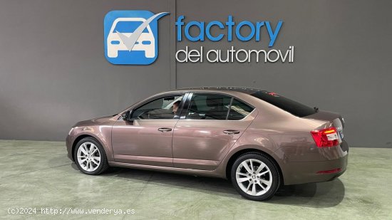 Skoda Octavia Like 1,6 TDI  (115 CV) - Utrera