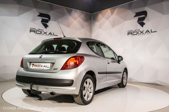 Peugeot 207 Confort 1.6 HDI 90 BUEN ESTADO - Lugo