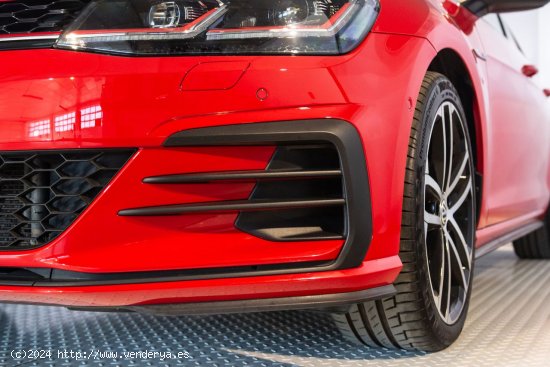 Volkswagen Golf 7.5 GTI PERFORMANCE IMPECABLE ESTADO - Lugo