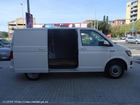 Volkswagen Transporter 2.0 TDI 102CV - Viladecans