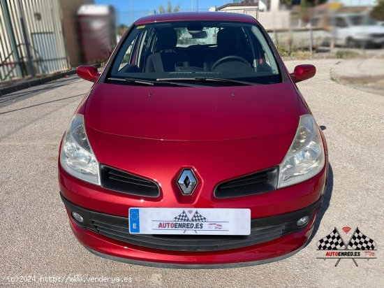 Renault Clio III 1.5 dci 85cv autentique  Diésel 85cv Autentique - Monte jaque