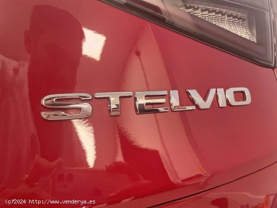 Alfa Romeo Stelvio  2.2 Diesel 118kW (160CV)  RWD Sprint - Sevilla