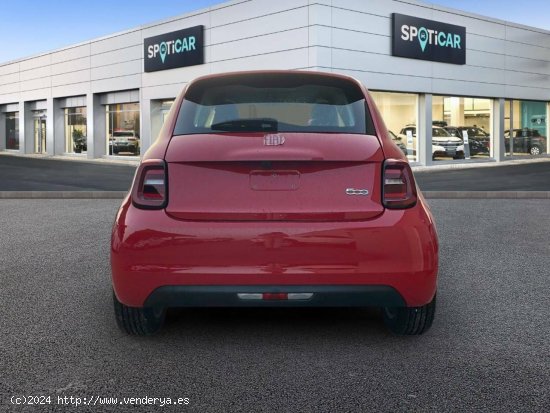 Fiat 500   Hb 320km 85kW (118CV) Red - Sevilla