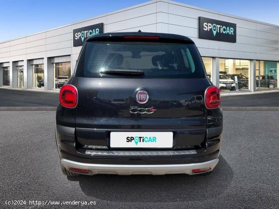 Fiat 500L   1.4 16v 70 kW (95 CV) S&S Red - Sevilla