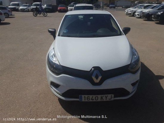 Renault Clio Business TCe 66kW (90CV) GLP -18 - Barcelona