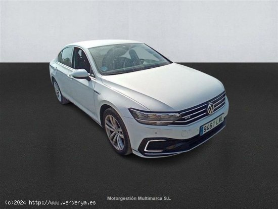 Volkswagen Passat GTE 1.4 TSI e-Power 115kW + 85kW DSG - Barcelona