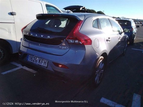 Volvo V40 2.0 D3 Inscription - Barcelona