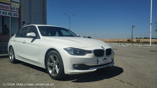 BMW Serie 3 318d 143cv - Griñón