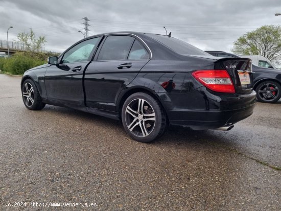 Mercedes Clase C C 200 CDI Blue Efficiency Elegance - Griñón