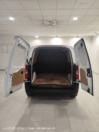 Citroën Berlingo  Furgon VAN BLUEHDI TALLA M - Lleida