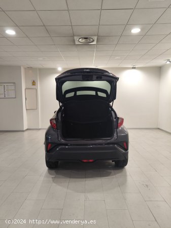 Toyota C-HR 1.8 125H Advance - Lleida