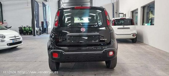 Fiat Panda 1.0 Hybrid 70cv City Cross - Albacete