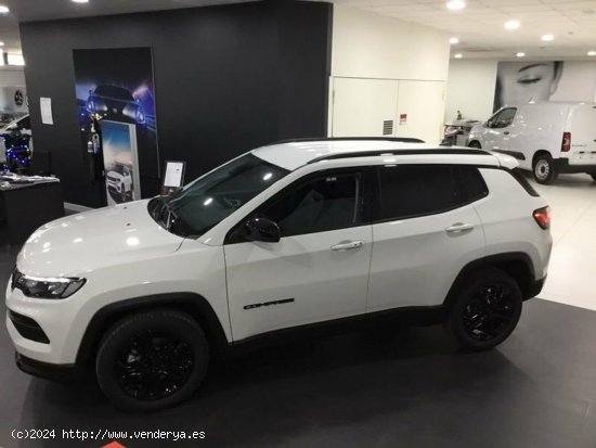 Jeep Compass 1.3 Gse T4 130cv MT FWD Night Eagle - Albacete