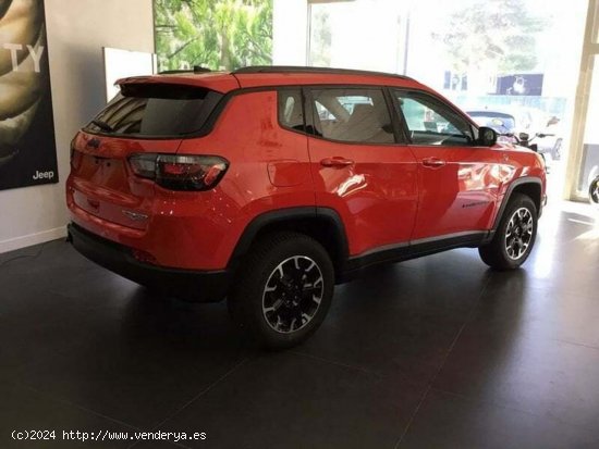 Jeep Compass 4Xe 1.3 PHEV 240cv AT AWD Trailhawk - Albacete