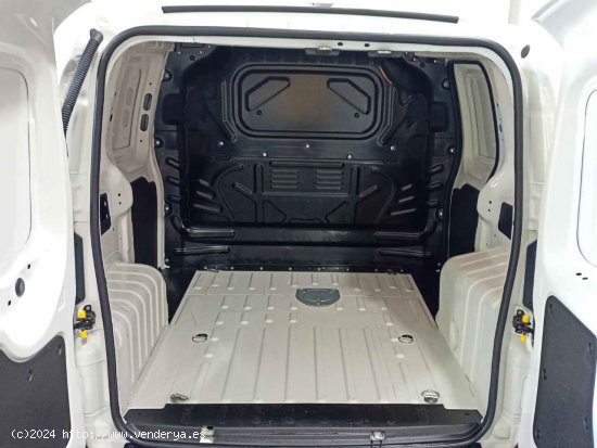 Fiat Fiorino Cargo FIORINO CARGO 1.3 80CV - Jaén