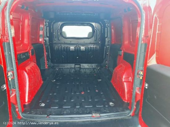 Fiat Doblo Cargo 1.6 MULTIJET SX E6 105 4P - Leganés