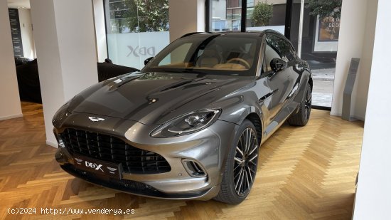 Aston martin DBX 550cv - Majadahonda