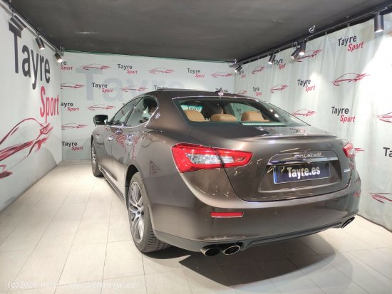 Maserati Ghibli 3.0 V6 BT 330cv RWD - Majadahonda