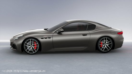 Maserati GranTurismo Trofeo V6 550CV AWD - Majadahonda