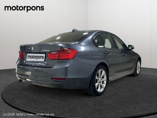 BMW Serie 3 2.0 318D SPORT 4P - Tarragona