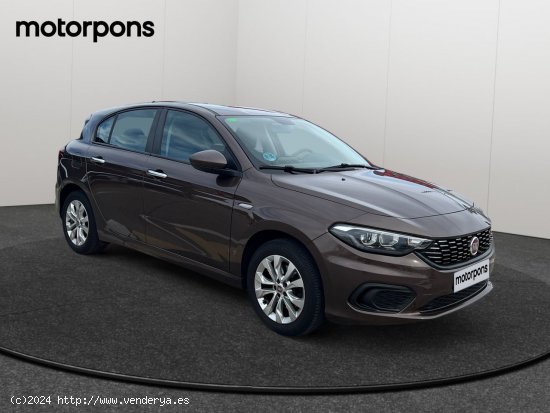 Fiat Tipo 1.3 MULTIJET EASY 5P - Tarragona