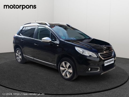 Peugeot 2008 1.2 PURETECH 60KW STYLE 5P - Tarragona