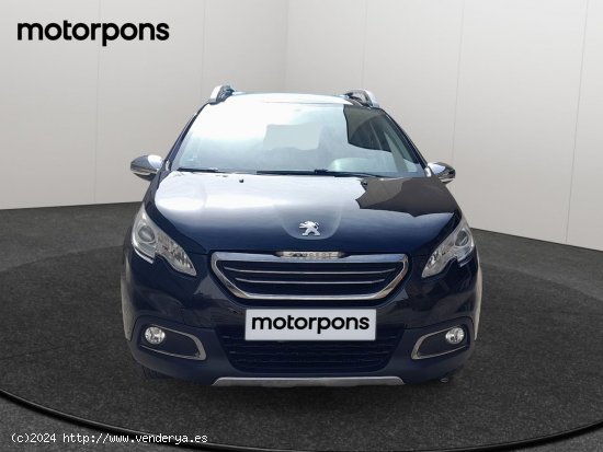 Peugeot 2008 1.2 PURETECH 60KW STYLE 5P - Tarragona