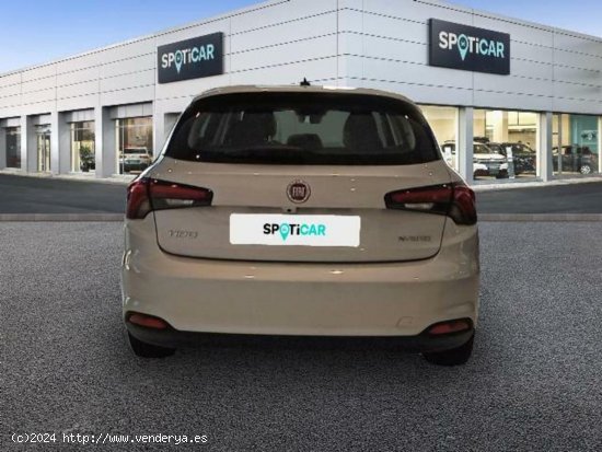 Fiat Tipo 1.5 HYBRID MHEV DCT CITY LIFE 5P - Alicante