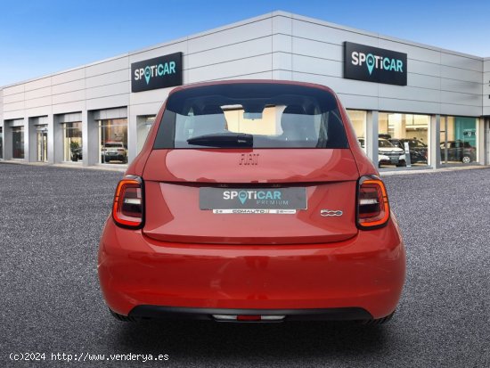 Fiat 500   Hb 320km 85kW (118CV) Red - Castelló