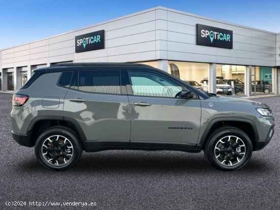 Jeep Compass  4Xe 1.3 PHEV 177kW  AT AWD Trailhawk - Castelló