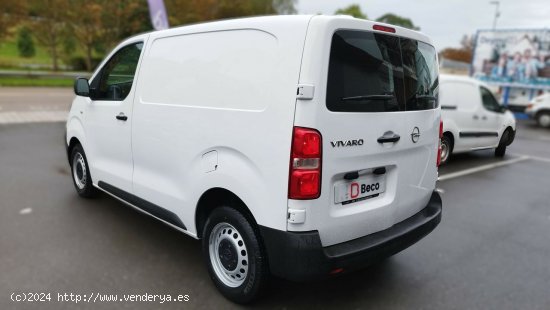 Opel Vivaro 1.5 DIESEL 75KW L1 3 PLAZAS - Laredo