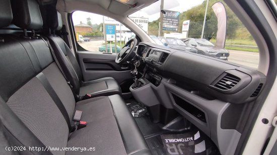 Opel Vivaro 1.5 DIESEL 75KW L1 3 PLAZAS - Laredo