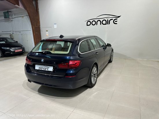 BMW Serie 5 520dA Touring - Sada