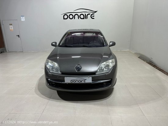 Renault Laguna Expression 1.5dCi 110CV - Sada