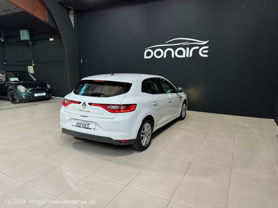 Renault Megane Business Energy dCi 66kW (90CV) - Sada