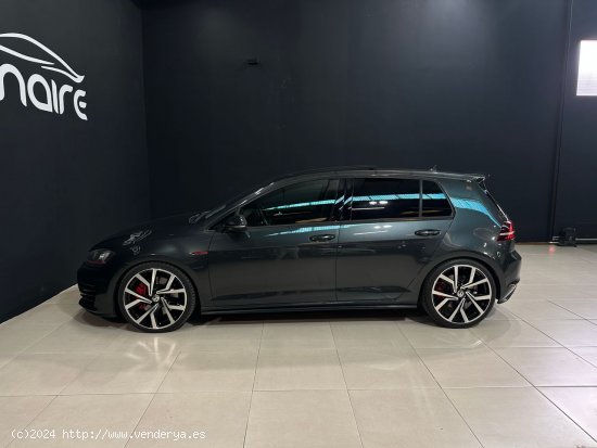 Volkswagen Golf GTI Performance 2.0 TSI 230CV DSG BMT - Sada