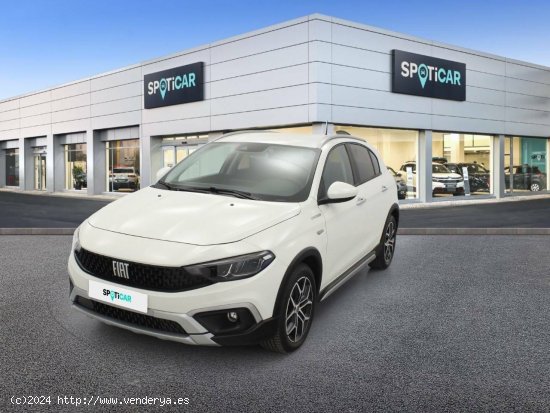 Fiat Tipo   1.5 Hybrid 97kW (130CV) DCT Cross - Sabadell