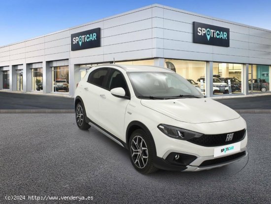 Fiat Tipo   1.5 Hybrid 97kW (130CV) DCT Cross - Sabadell