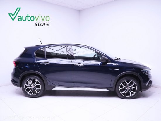 Fiat Tipo CROSS 1.0 101 CV 5P - Sant Boi de Llobregat