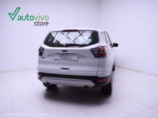 Ford Kuga TREND 1.5 ECOBOOST 120 CV 2WD 5P - Sant Boi de Llobregat